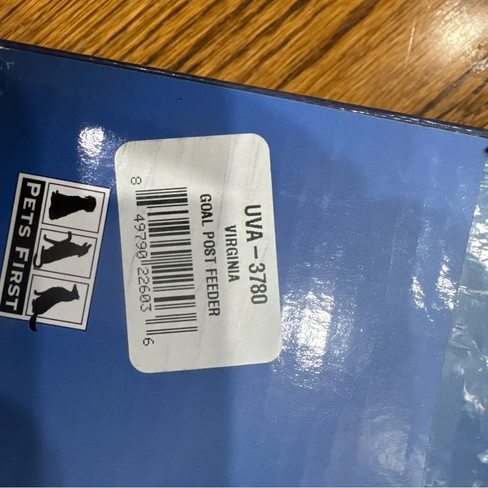 NIB UVA Elevated Double Bowl Feeder for Pets - Green and Black - Picture 4 of 4